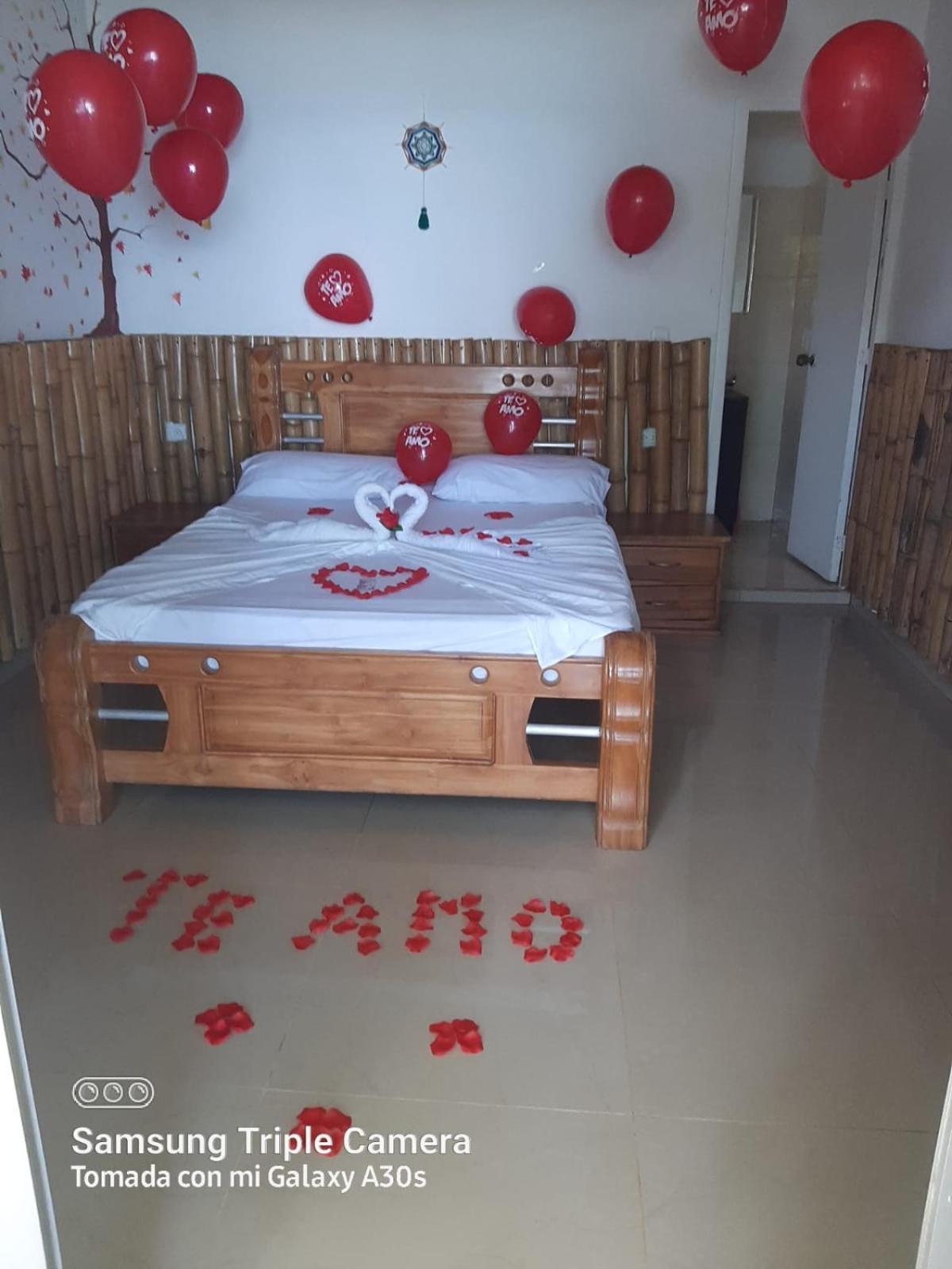 Hostal Hilltop Sapzurro Bagian luar foto